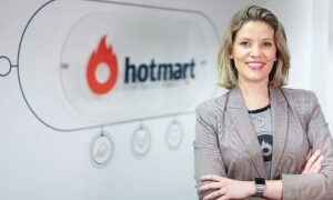 Maíra García, Europe Marketing Manager en Hotmart